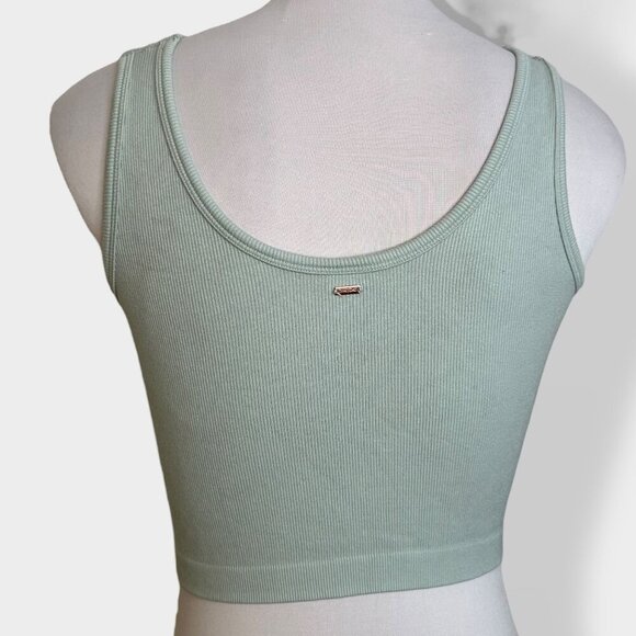 PINK Pink and Green Seamless Bra's - Picture 5 of 6